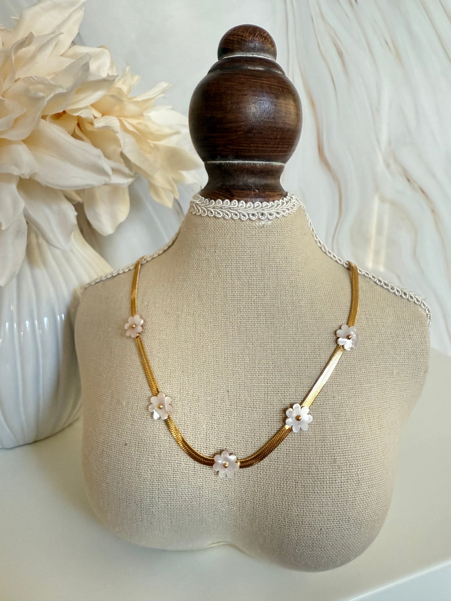 White Flower Necklace