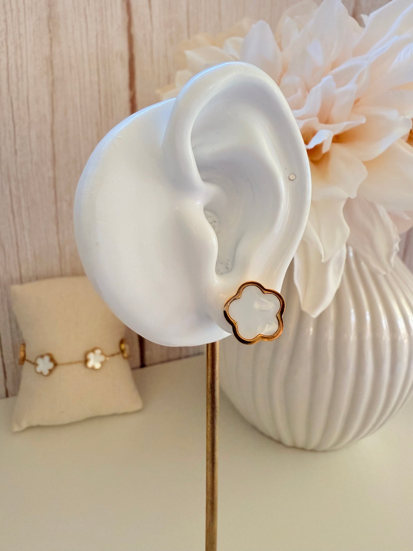 Ona Earrings